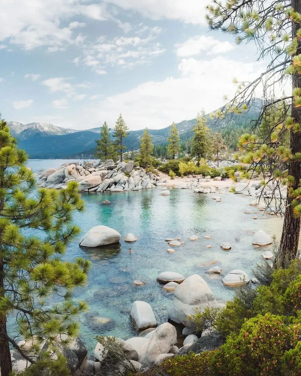 Can you name this spot?

#laketahoe #laketahoecabin #tahoesouth #highway88 #laketahoevacationrentals #markleeville #hopevalleyca #wylderhotelhv #tahoesnaps #visittahoe #southlaketahoe #laketahoetrip #laketahoerentals #kirkwoodmountain #wylderhv
#sout